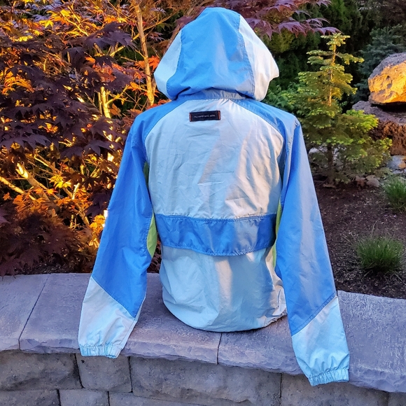 Vintage 90s Nike ACG Windbreaker - Picture 3 of 16